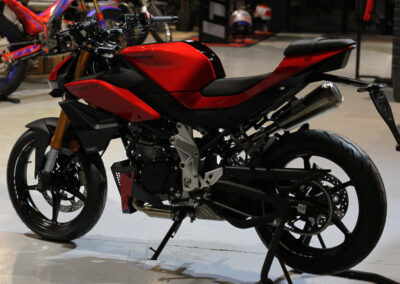 Fanti Stealth 125 2025 rojo